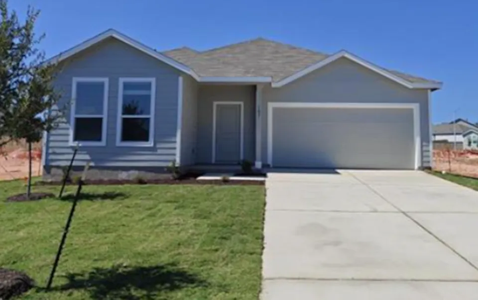 107 Bertram Oaks Dr