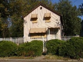 11319 S Princeton Ave, Chicago, IL 60628
