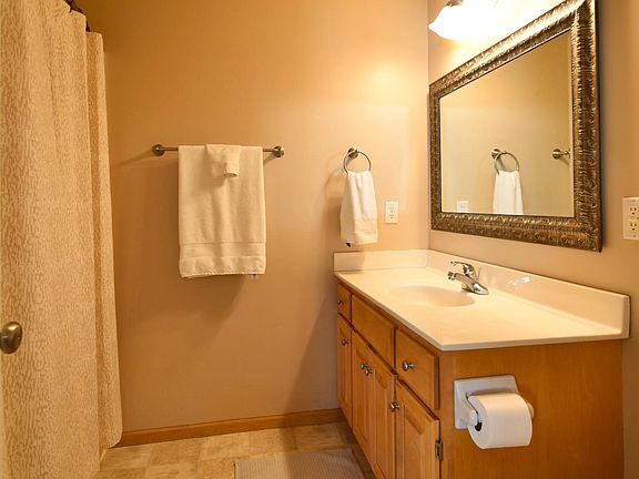 3rd image of 6075 Granite Dr NW