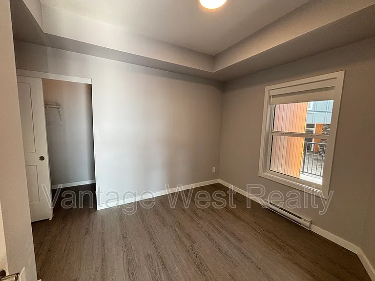 685 Boynton Pl #69 — Photo 3