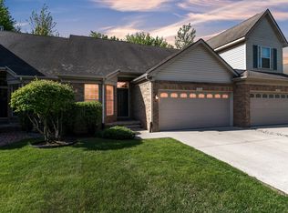 7757 Mitchell Dr #122, Van Buren Township, MI 48111