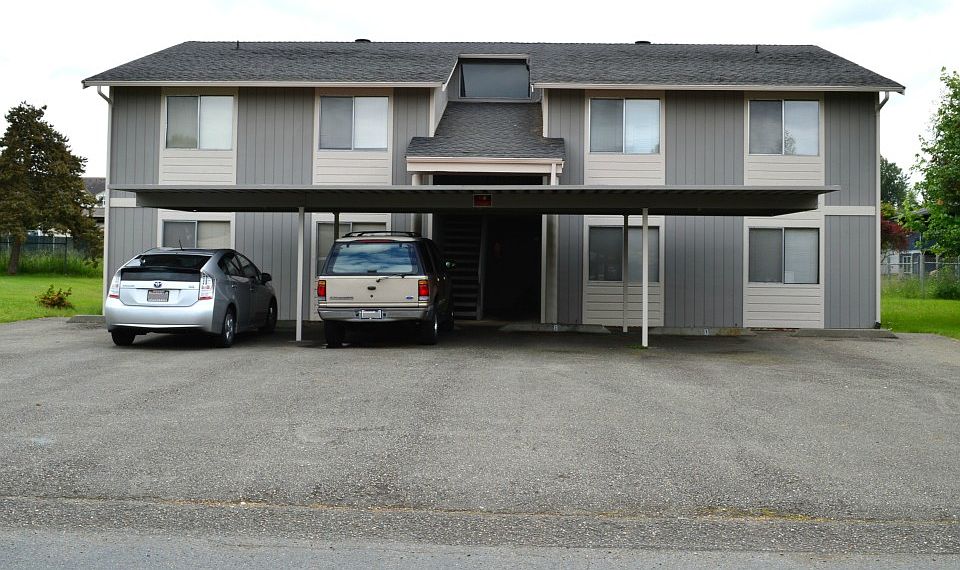1st image of 9810 132nd Street Ct E