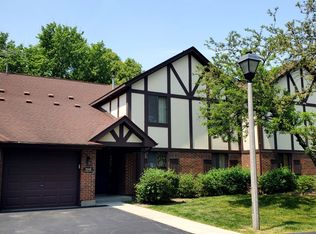 1048 Harbour Ct UNIT 2A, Wheeling, IL 60090