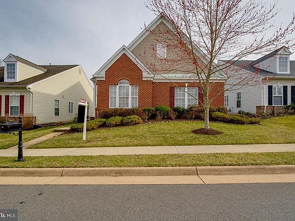 2nd image of 12839 Dunbarton Dr