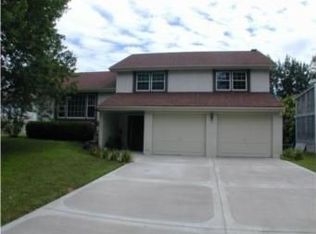 7211 N Woodland Ave, Gladstone, MO 64118