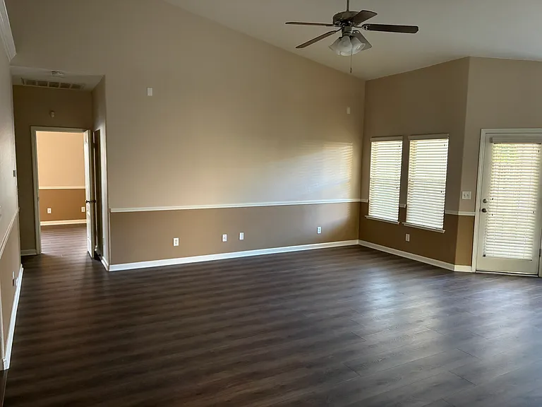 628 Prescott Ave — Photo 17