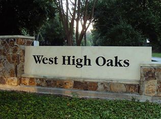 7 Starrush Ct, The Woodlands, TX 77380