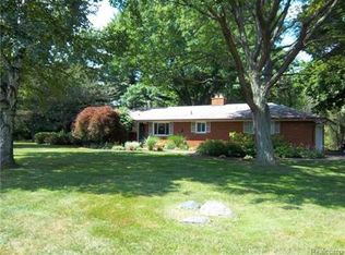 31654 Rocky Crst, Farmington Hills, MI 48336