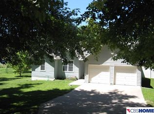 5432 S 51st St, Omaha, NE 68117