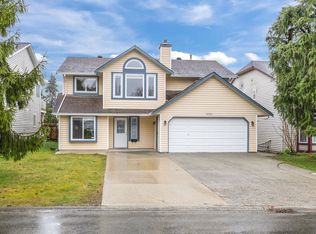 12533 223rd St, Maple Ridge, BC V2X5Y8