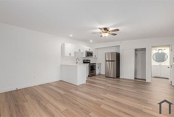 1st image of 5035 N 23rd Ave APT 4