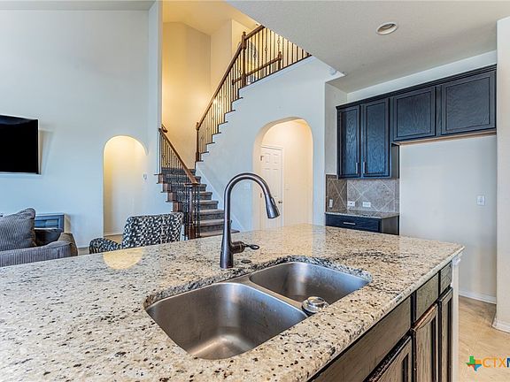 5th image of 2605 John Helen Dr