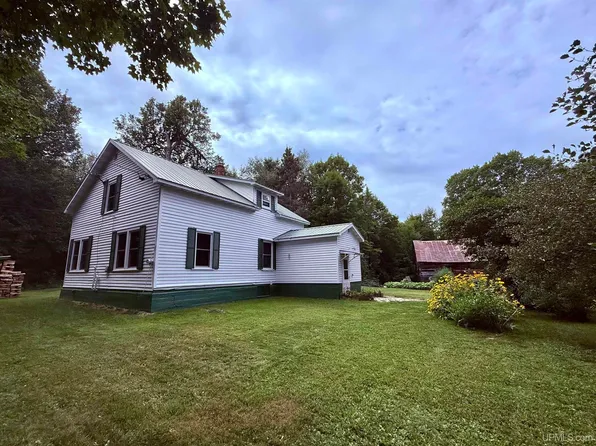 26783 Imperial Heights Rd, Michigamme, MI 49861