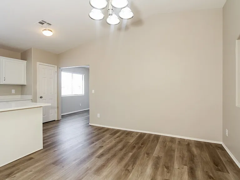 6586 W Blythe Pl — Photo 6