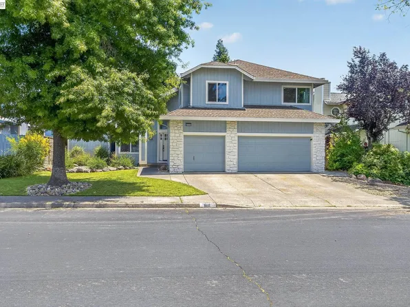 9111 Piccadilly Cir, Windsor, CA 95492