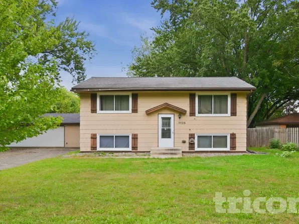 5526 Saint Stephens St, Saint Paul, MN 55112