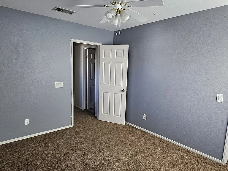 45204 Almora St — Photo 51