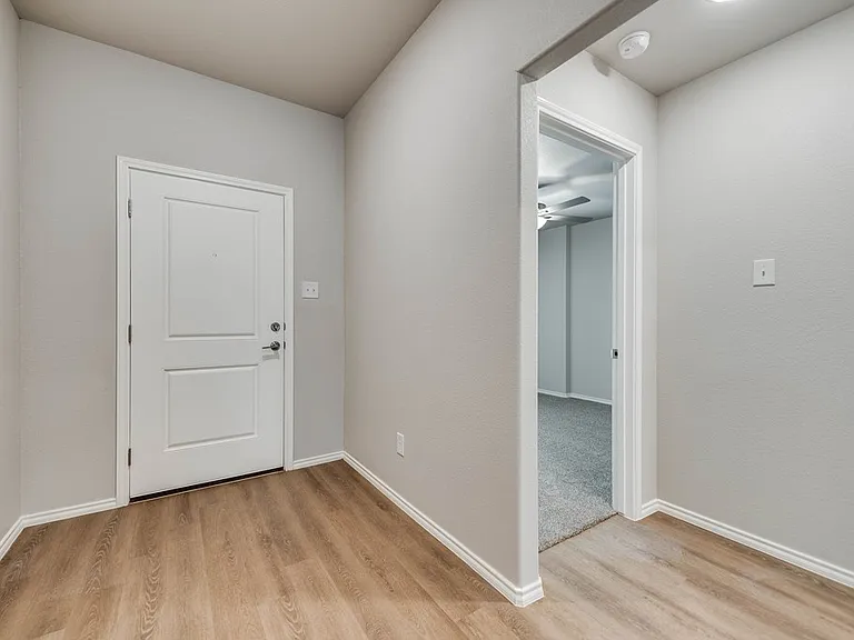 8209 E County Road 111 — Photo 2