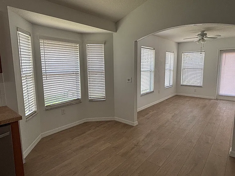 15820 Cedar Elm Ter — Photo 33