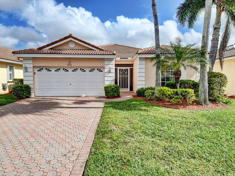 1st image of 9528 Honeybell Cir