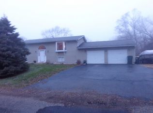 7306 Seminole Dr, Wonder Lake, IL