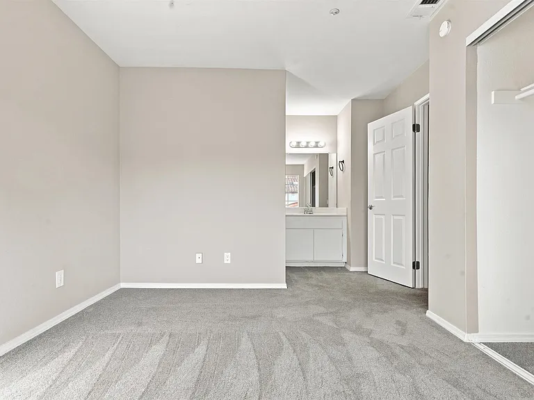 5704 Camino Del Cielo #203 — Photo 15