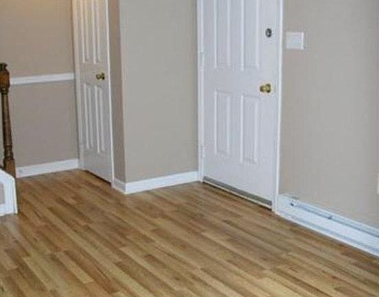 3rd image of 96 Jonathan Dr