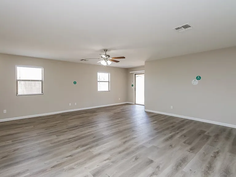 1936 E Dust Devil Dr — Photo 4
