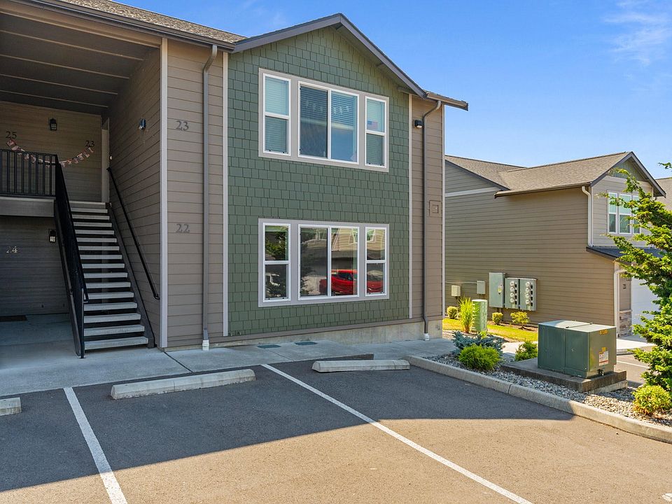 Exterior - Apt View Entrance