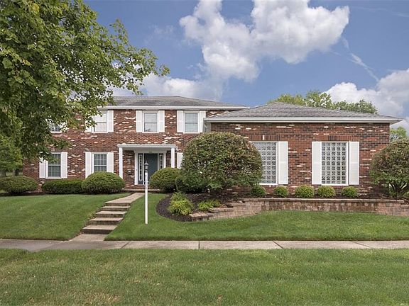 2nd image of 13529 Sherwood Cir