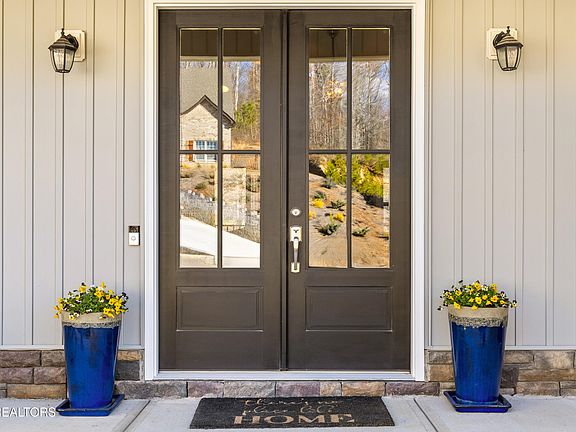 5th image of 9856 Chesney Hills Ln