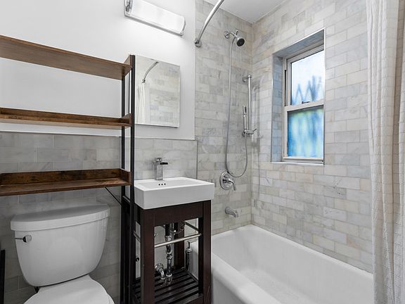 5th image of 162 9th Ave APT 1B