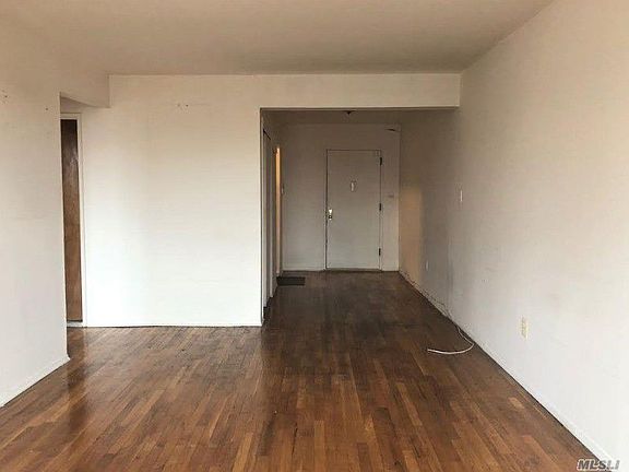 4th image of 8470 129th St APT 3R