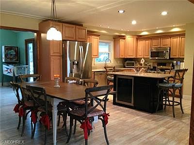 5th image of 4227 Claridge Dr