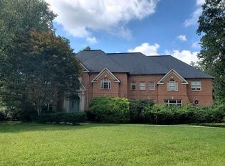 508 Rock House Ct, Signal Mountain, TN 37377