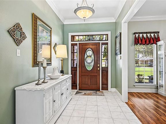 5th image of 115 Lindsey Ln
