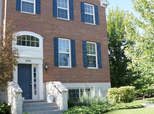 288 Jackson St, Gilberts, IL 60136