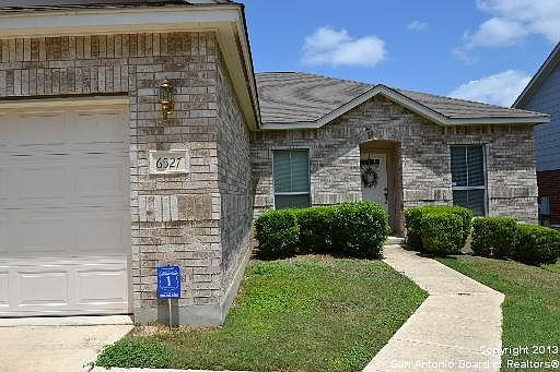 2nd image of 6527 Pecan Acres Dr