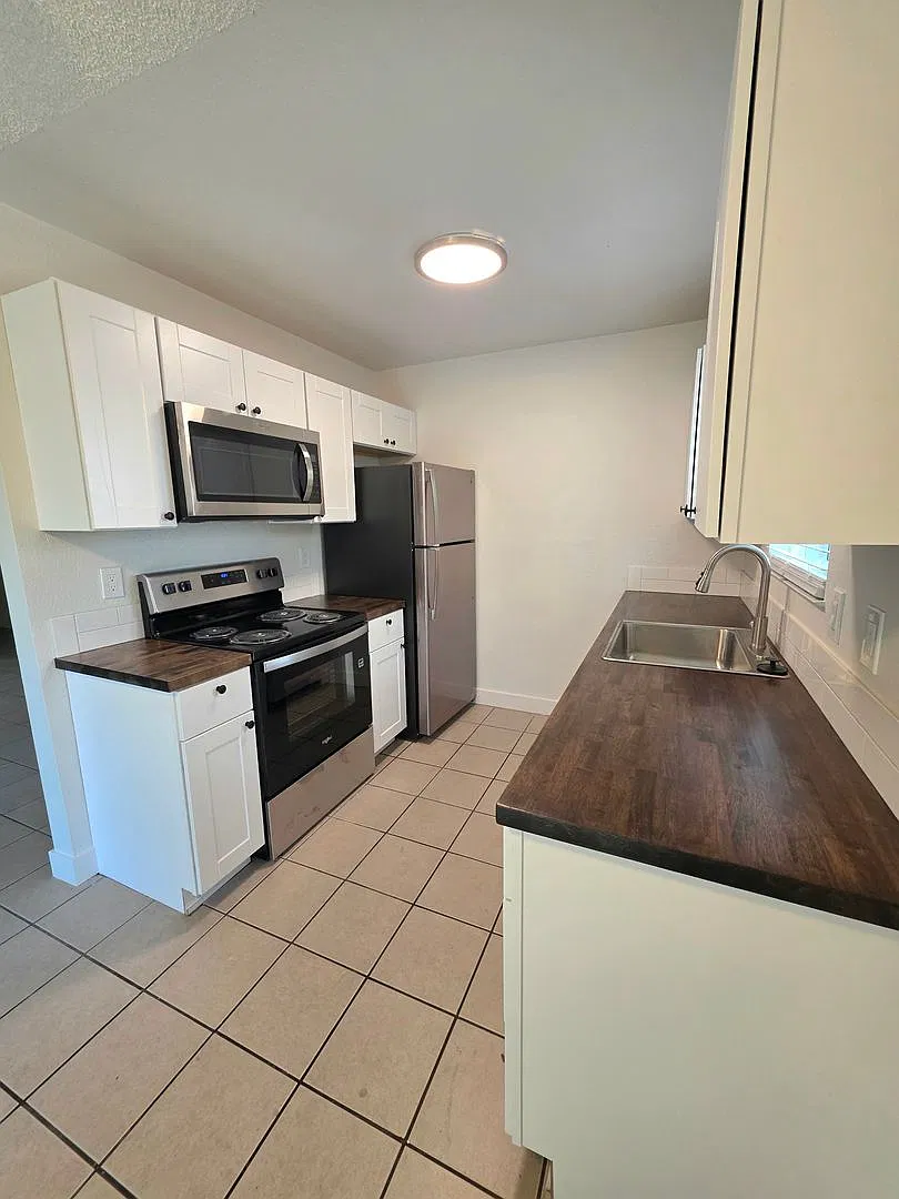 285 Boulder Creek Drive — Photo 1