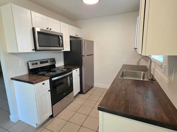 285 Boulder Creek Drive, 285 Boulder Creek Dr #1, Redding, CA 96003