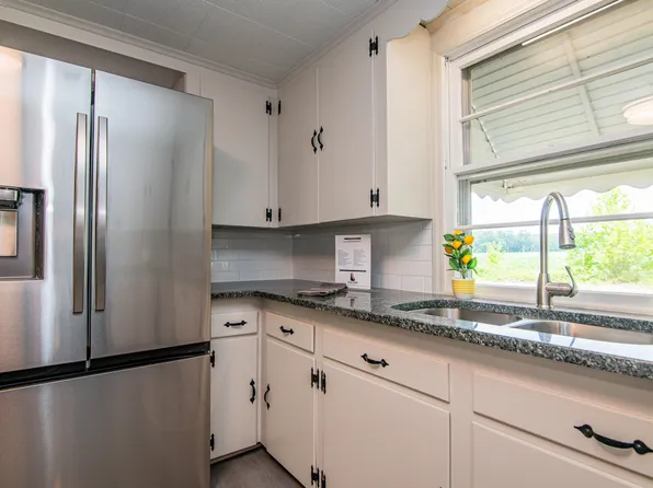 407 Conwell Rd, Pleasant Hill, NC 27866