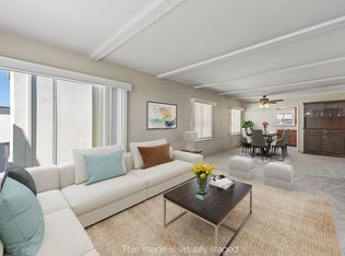 132 1st Pl, Manhattan Beach, CA 90266
