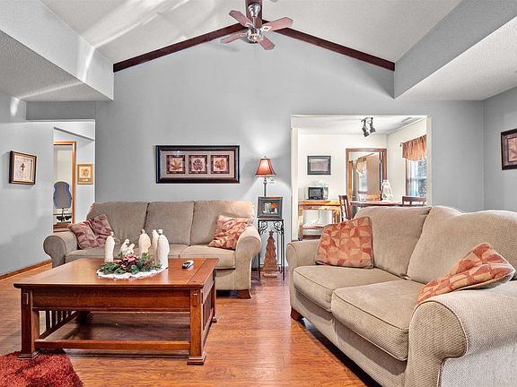 5th image of 6214 Millhollow Ln
