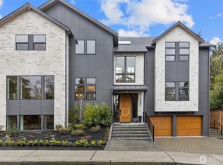 1427 Woodrow Pl E, Seattle, WA