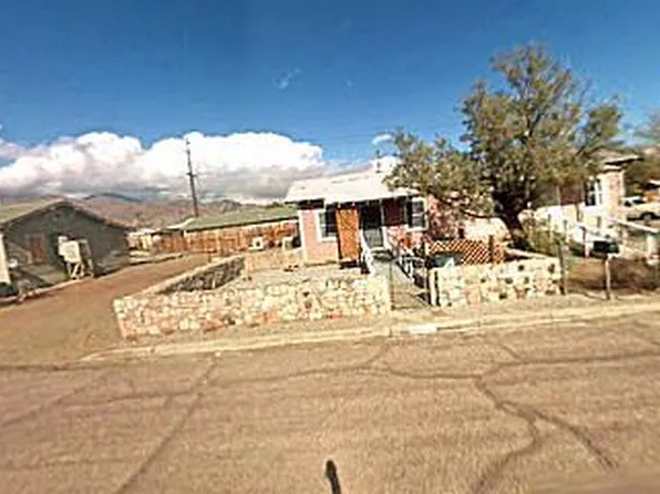 13370 Clover St, Trona, CA 93562