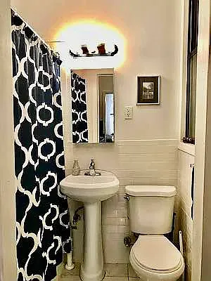 Rented by PennApts | media 26