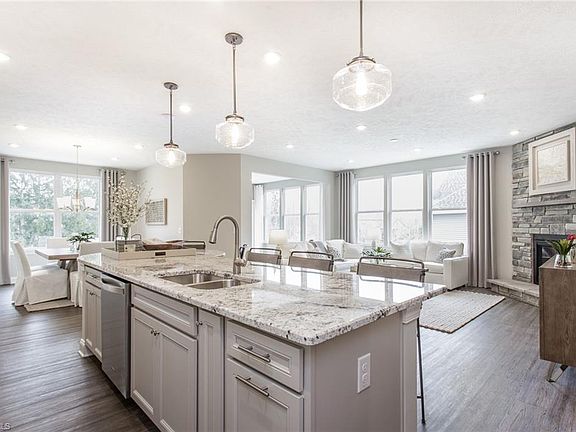 4th image of 13161 Prescott Ln