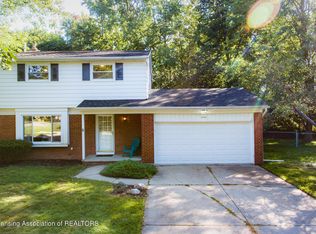 2142 Winchester Dr, East Lansing, MI 48823