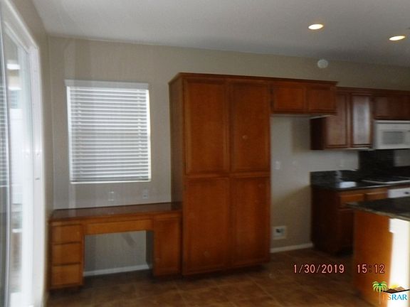 4th image of 62540 N Starcross Dr