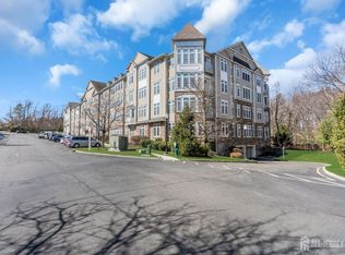 1111 Cedar Village Blvd, East Brunswick, NJ 08816
